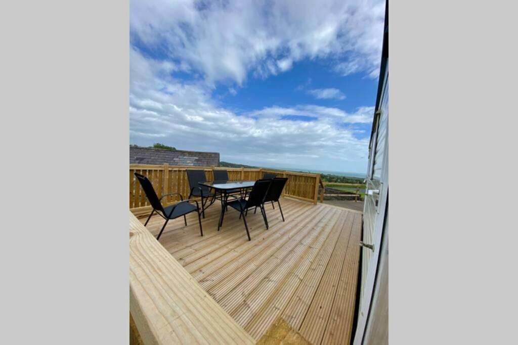 Villa Snowdon Bay - North Wales - Stunning Llyn Peninsula Mountain & Ocean Views - Wilde Retreats Pwllheli Exterior foto